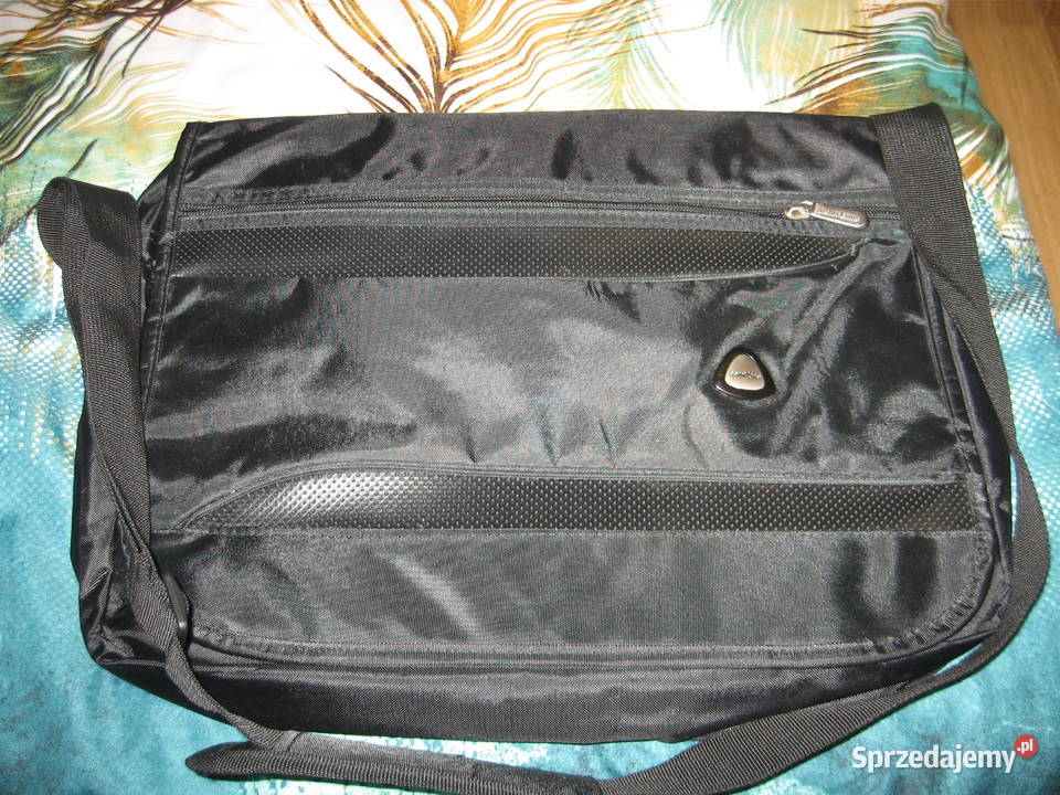 Podstawka chłodząca do laptopa duża i torba na torby i pokrowce Olsztyn