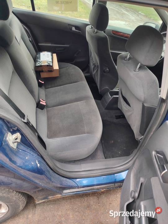 Opel Astra 2008 18 benzyna Mórkowo