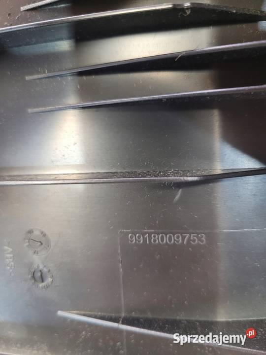 APTECZKA KANAPY TYŁ AUDI A8 D4 LONG 9918009753 Przystajń sprzedam
