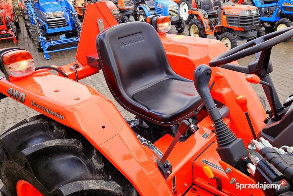 Kubota L3408 z ładowaczem czołowym MIKANN CR2 Radomsko
