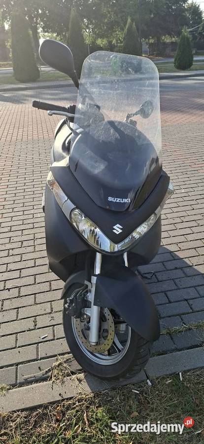 Suzuki Burgman 125 2008 Rok produkcji 2008 Suzuki Lubartów sprzedam