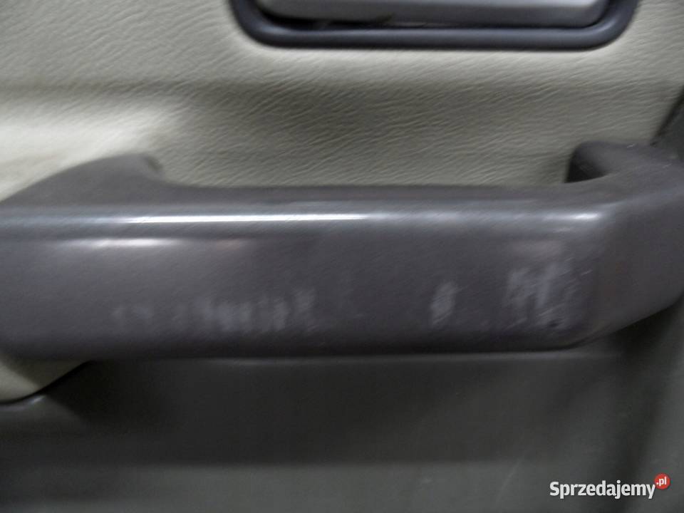 LAND ROVER DISCOVERY III 05r drzwi lewy przód 90 Drzwi Kielce