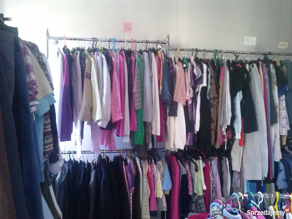 kompletne wyposażenie sklepu z odzieżą uzywaną Pozostałe Czosnów