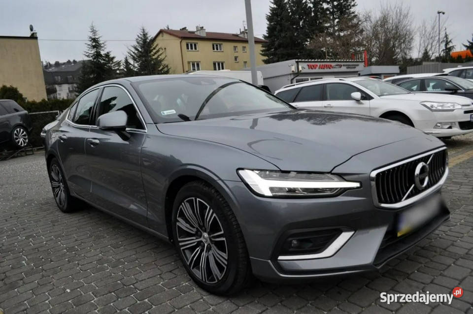 Volvo S60 Volvo S60 B4 Hybryd INSCRIPTION 19714 lakier metallic Warszawa