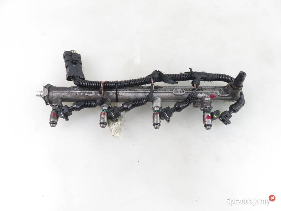 LISTWA WTRYSKOWA FIAT STILO 16 16V IWP109 osobowe sprzedam