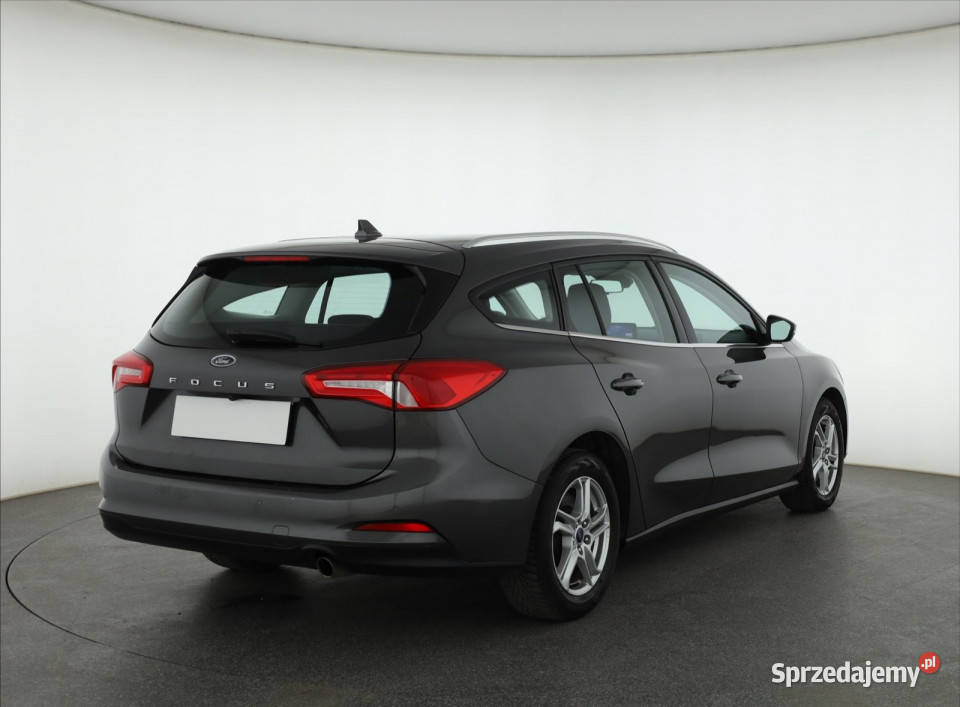 Ford Focus 10 EcoBoost Rok produkcji 2021 Focus