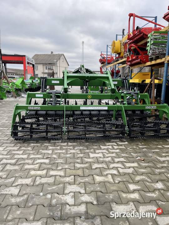 Pług dłutowy bezorkowy Centaur Dziekan 25m Kłoczew