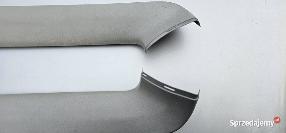 Osłona klapy mercedes w203 coupe 2037470671 Rok produkcji 2001 Pozostałe Zbąszyń sprzedam
