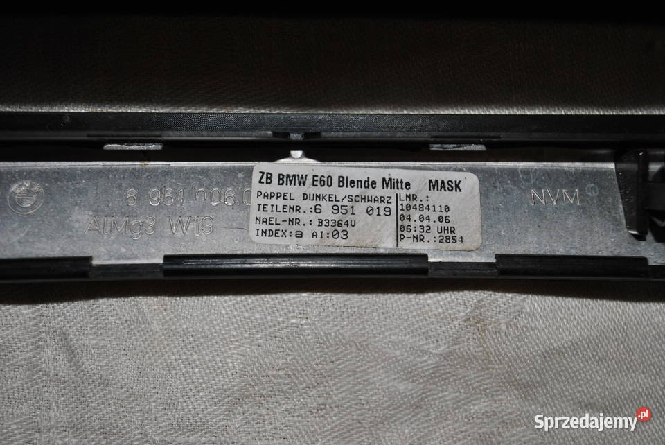 Osłona konsoli centralnej BMW E60 E61 przedlift Wyposażenie wnętrza śląskie Poręba