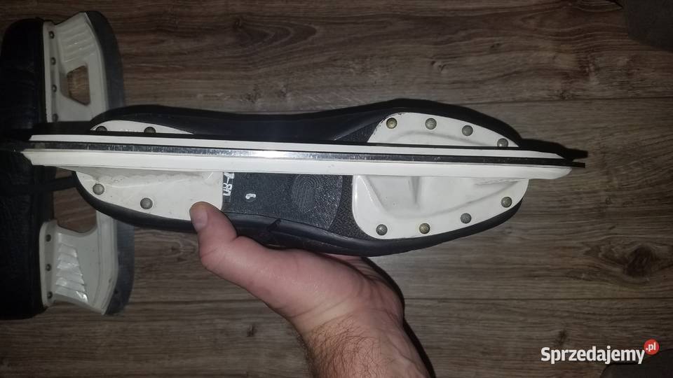 Łyżwy hokejowe skórzane 4142 275 czarne stan Białystok