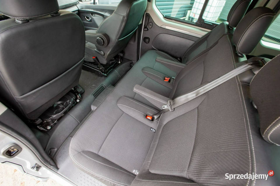 Renault Trafic 8 Osób 20 150 Bogate Wyposażenie bluetooth Jarocin sprzedam