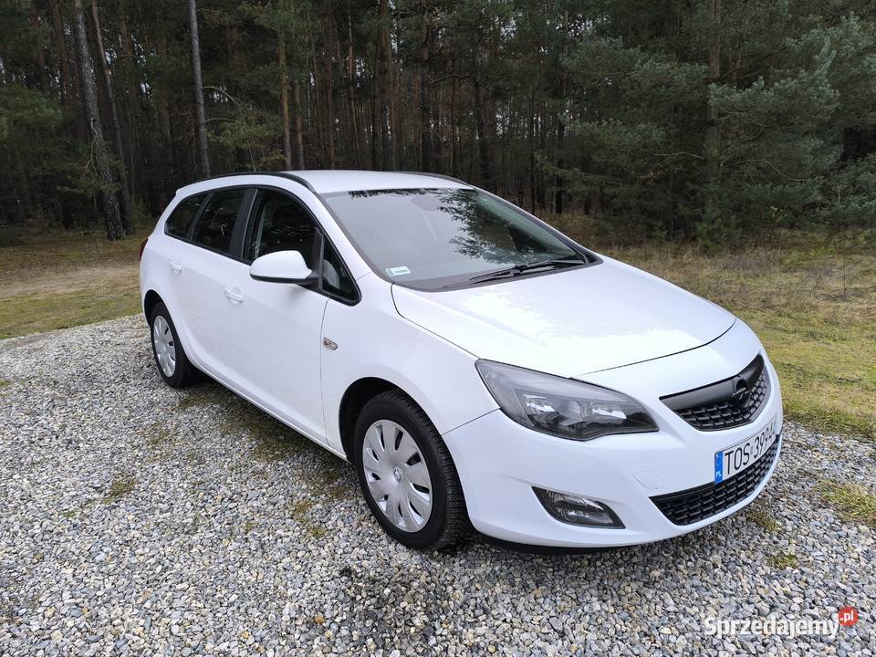Opel Astra j 17cdti 4/5 Ostrowiec Świętokrzyski