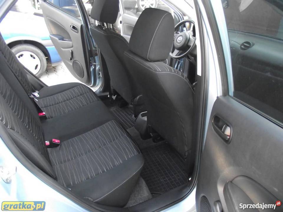 Nieuszkodzony Mazda 2 niebieski Rok produkcji 2008 Chrzanów