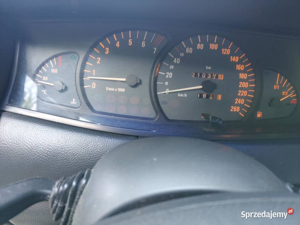 Opel Omega ładne skóry 210000km mazowieckie sprzedam