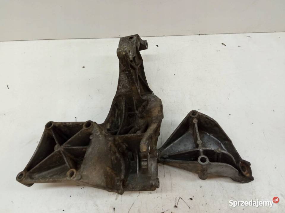 ŁAPA WSPORNIK 074145169D 074199307B 25 TDI VW sprzedam