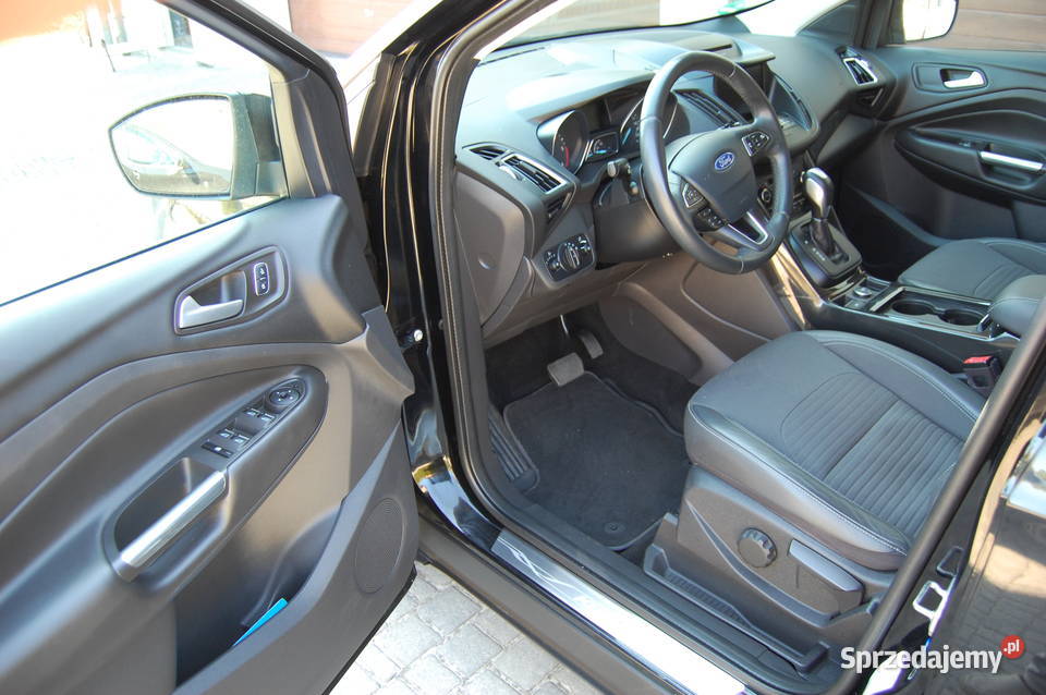 Kuga 4x4 20TDCI 150 KeylessGo ElKlapa Navi Alu zachodniopomorskie Załom