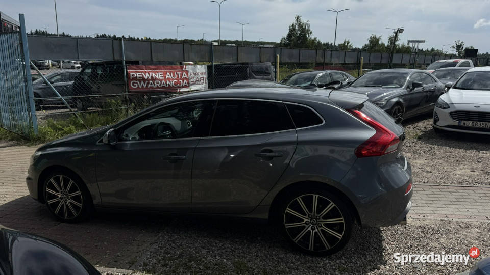 Volvo V40 20d4 190 Rdesign ledy bi xenon skóry Gdańsk