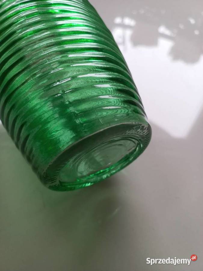 Wazon zielone szkło PRL Porcelana i szkło