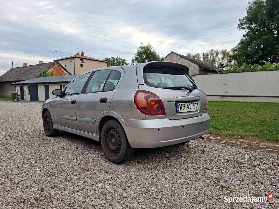 Nissan Almera 15 benzyna 98 2004 zadbany sprowadzony Wierzbica-Kolonia sprzedam