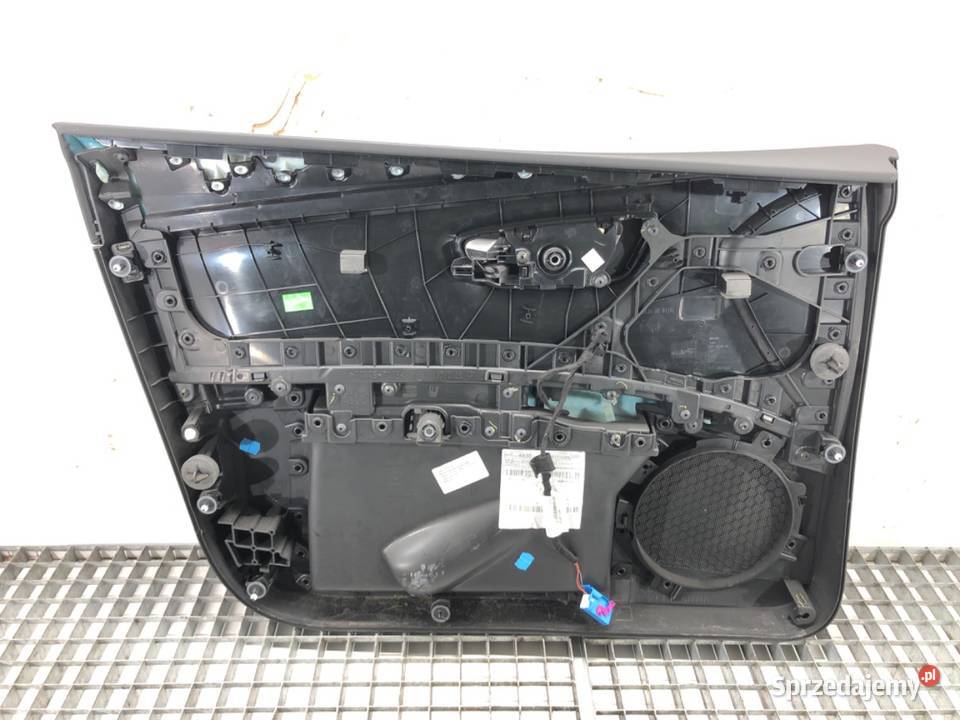 BOCZEK DRZWI PRAWY PRZÓD SEAT LEON III Hatchback