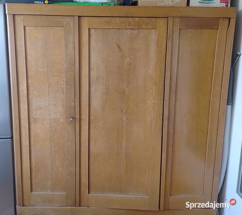 Szafa PRLLata 4050 Pionki