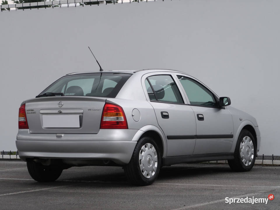 Opel Astra 14 16V Rok produkcji 2008