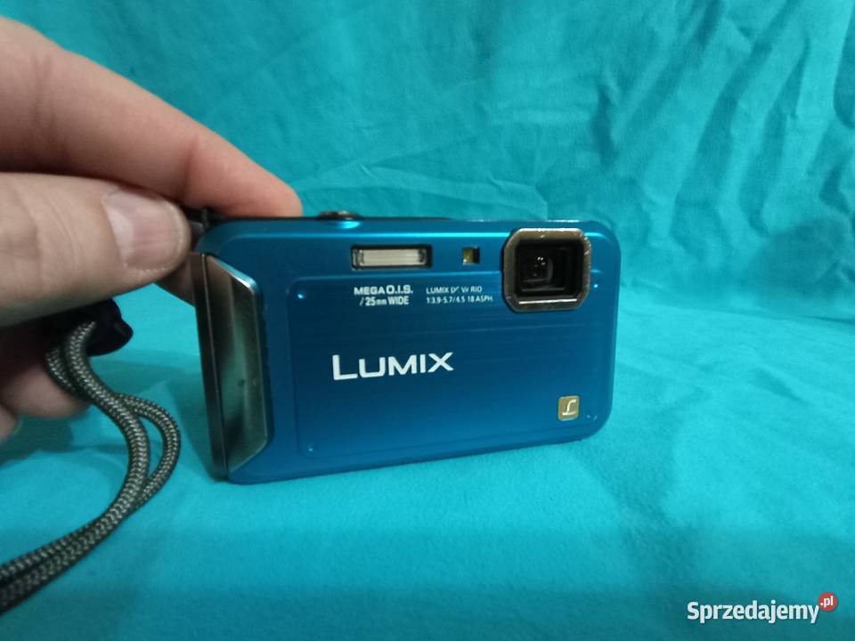 Niebieski survivalowy Panasonic Lumix DMC FT20