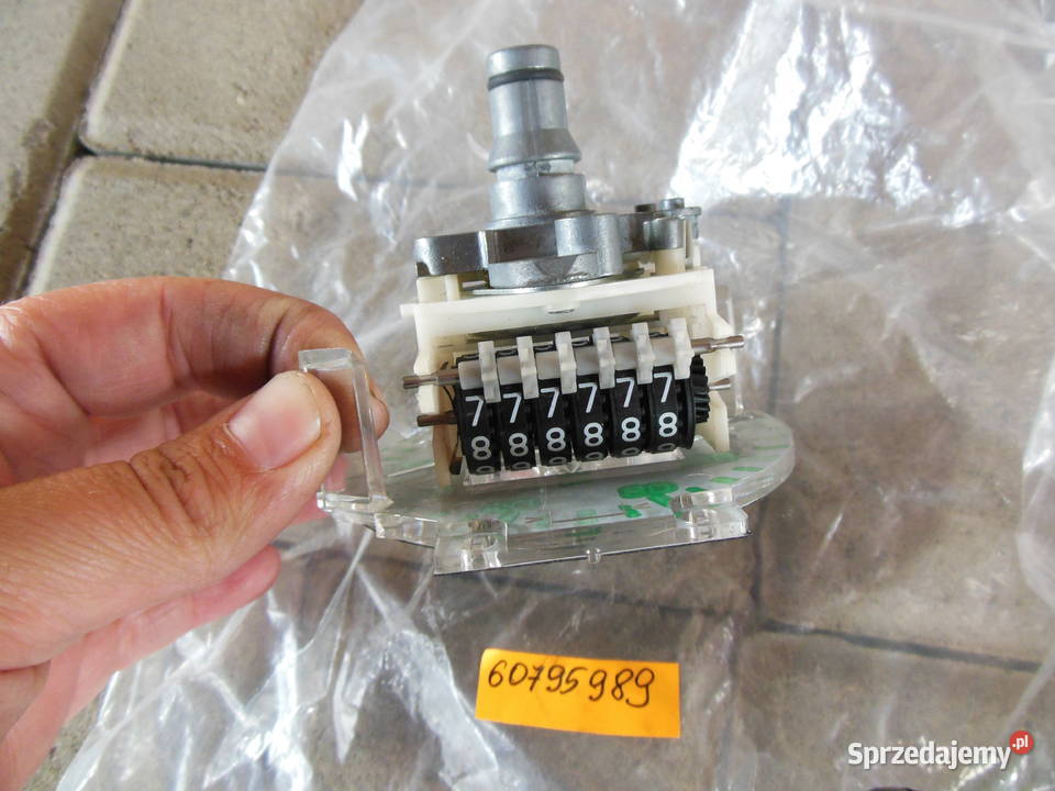 LICZNIK PRĘDKOŚCIOMIERZ FIAT 126p EL ELEGANT Kozy sprzedam