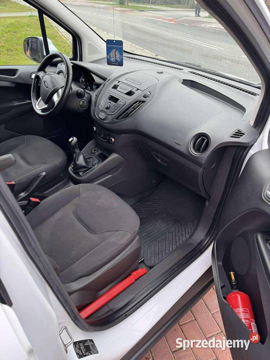 Ford Transit Courier Zgierz