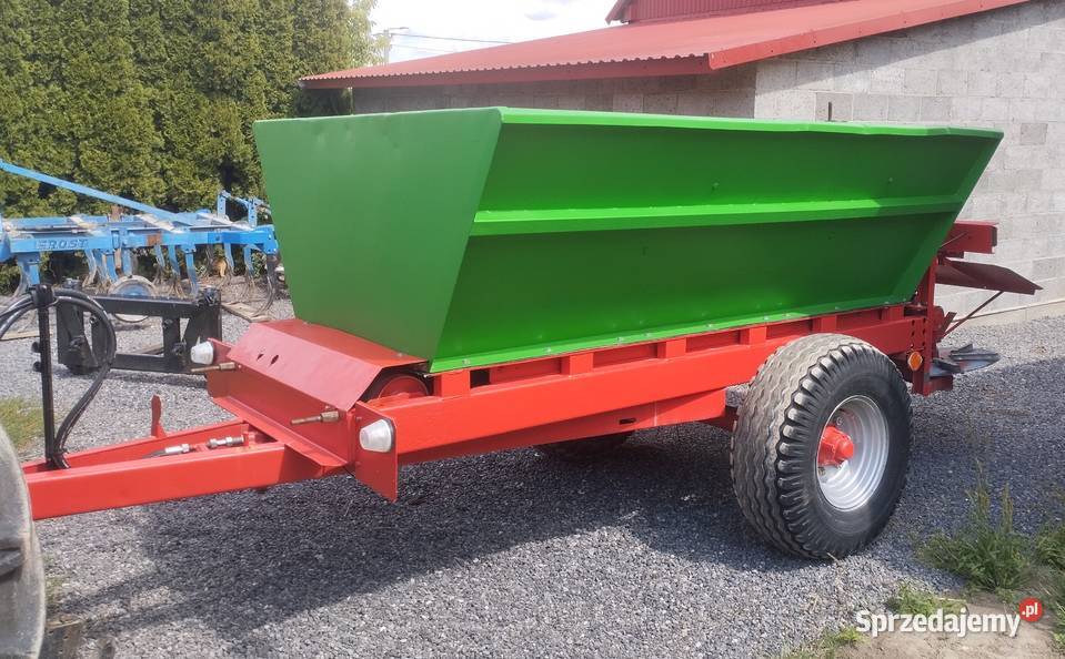 Rozsiewacz do wapna AGROMET BRZEG RCW Piast Kuśmierki