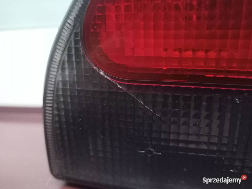 Renault Clio 1 I LIFT FL lampa tył tylna prawa osobowe Sieradz sprzedam