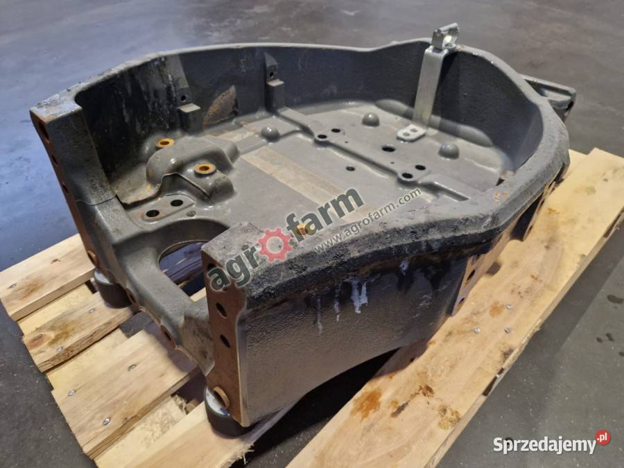 Wspornik przedniego mostu Valtra N174 N134 N174 Byków