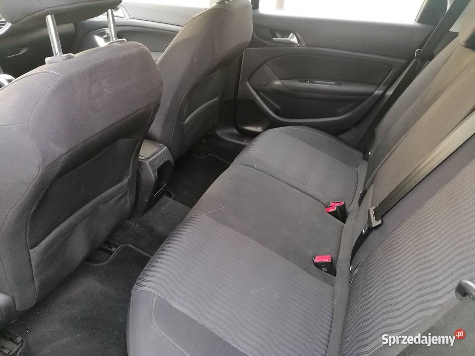 Wypożyczalnia wynajem auta samochodu Peugeot 308 nieuszkodzony Płock