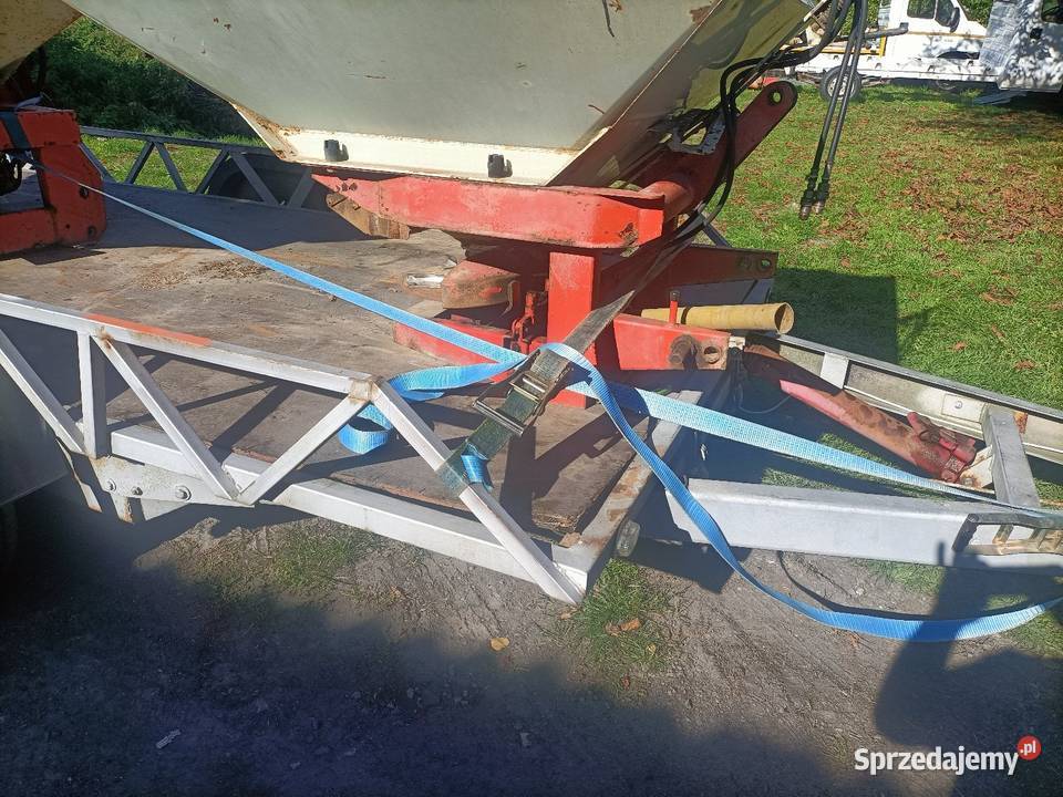 Rozsiewacz RauchKuchn ZS 600 z hydrauliką Rozsiewacze nawozów Krasnystaw