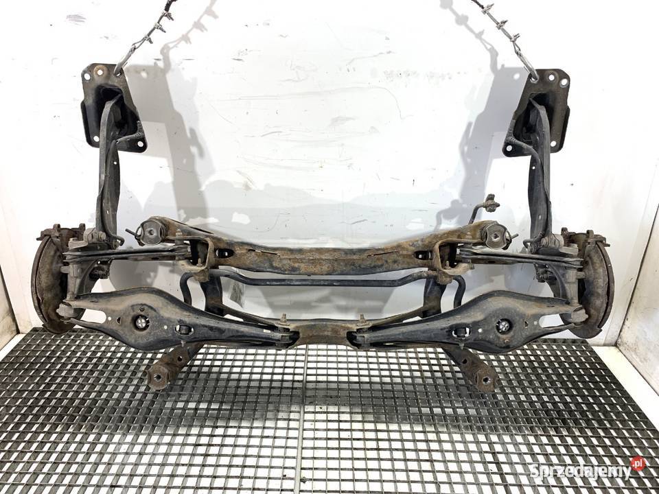 BELKA TYŁ VW PASSAT B8 Kombi TYLNA ZAWIESZENIA podkarpackie