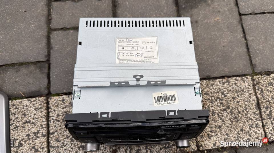 Ramka radio Hyundai i20 20082014 Radom