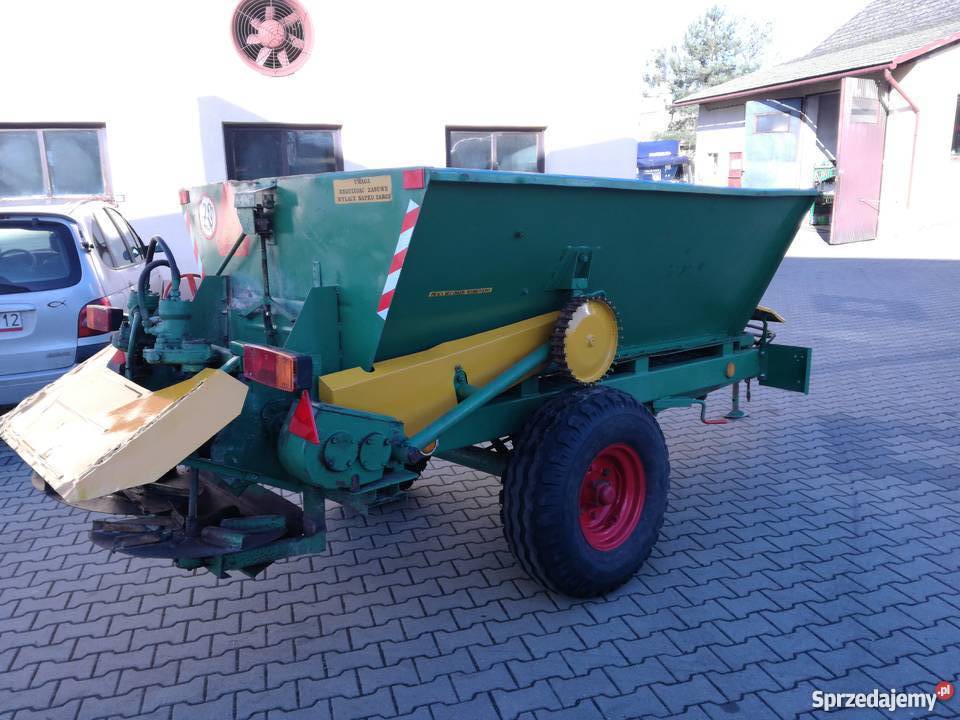 Rozsiewacz RCW3 hydrauliczny śląskie Kowale