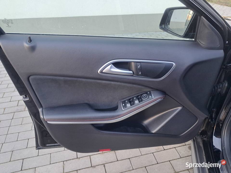 MercedesBenz GLA 2015R Benzyna 16 156 AMGLINE GLA podkarpackie Iwonicz sprzedam