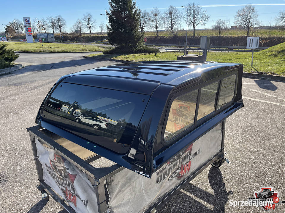 Zabudowa NISSAN NAVARA NP300 RoadRanger hardtop Pasłęk sprzedam