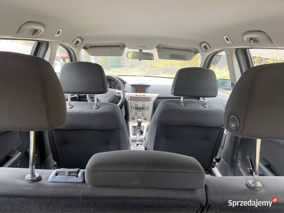 Opel Astra H 14 benzyna Radoniów