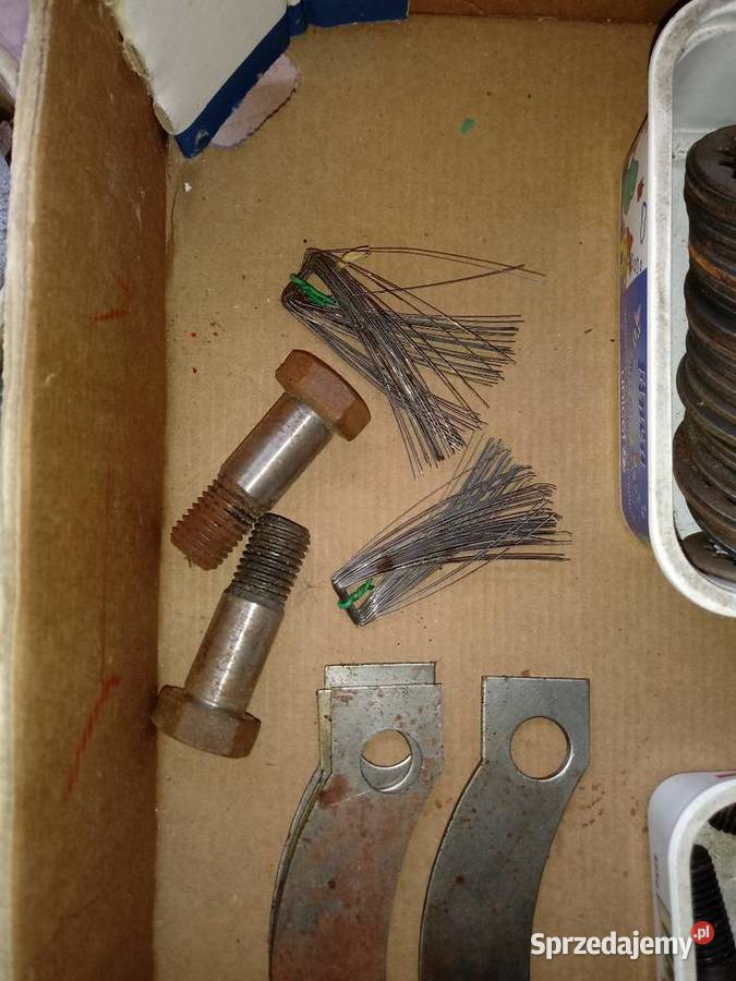 Filtr pompy podnośnika ursus C360 oryginał PRL