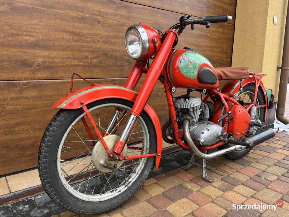 Sprawny Peugeot 176TC4 Żychlin