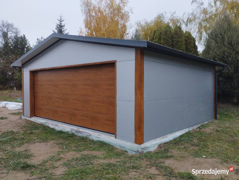 Garaże ocieplane z płyty warstwowej samodzielny Garaże i miejsca postojowe Łódź