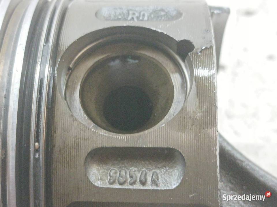 TŁOK KORBOWÓD 22 CDI MercedesBenz Eklasa III