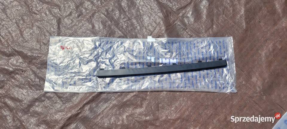 LISTWA ZDERZAKA PRZÓD VOLVO XC90 II śląskie