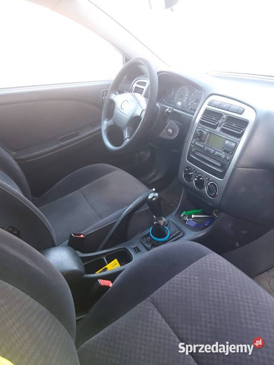 Avensis 16 vvti 2002 manualna bez gazu Rok produkcji 2002 Warszawa sprzedam