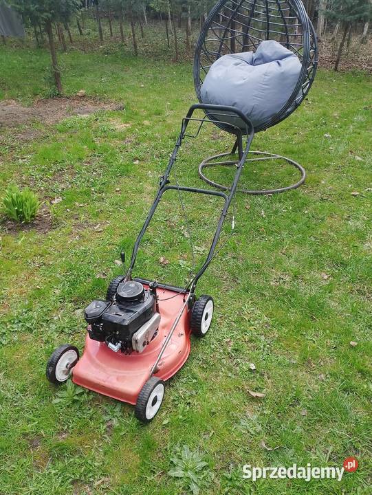 Kosiarka spalinowa z napędem Briggs Stratton