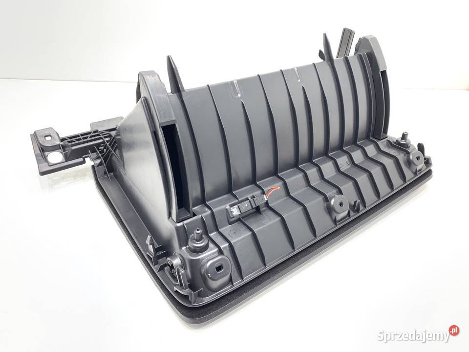 SCHOWEK PASAŻERA SKODA 20 TSI Hatchback