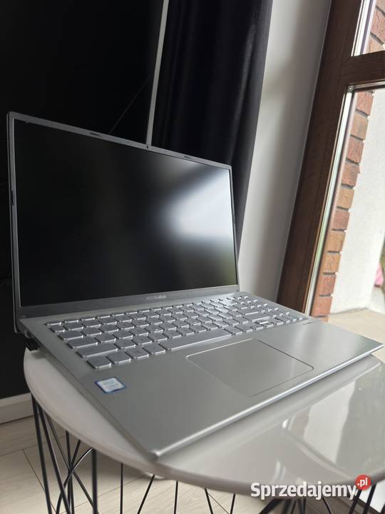 Asus Vivobook Intel Core i5 8th gen Intel Core i5 Trzemeszno
