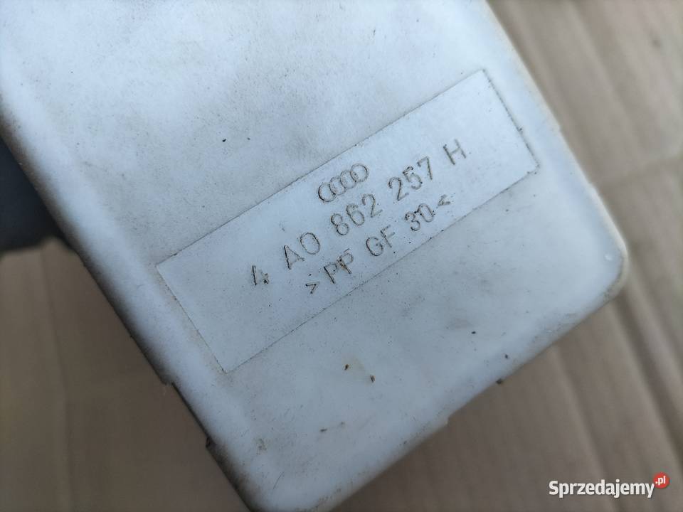 AUDI 80B4 80 B4 POMPKA CENTRALNEGO ZAMKA Kamień-Kolonia